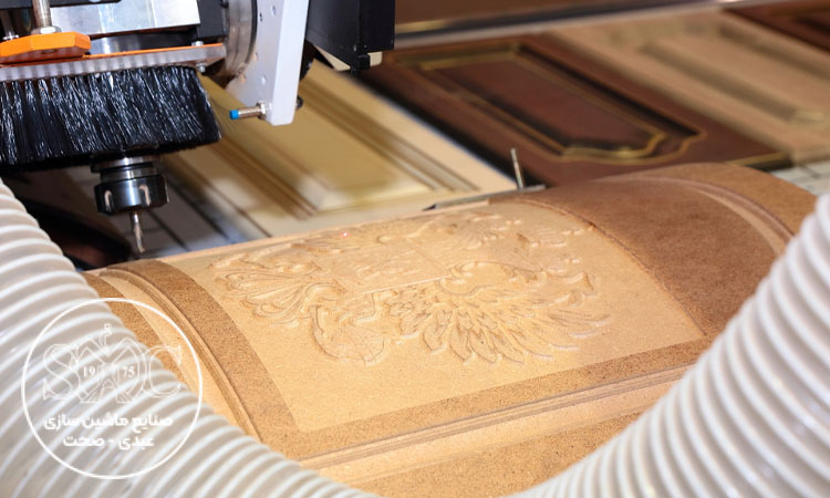 کاربرد دستگاه های Cnc  در صنایع چوب
