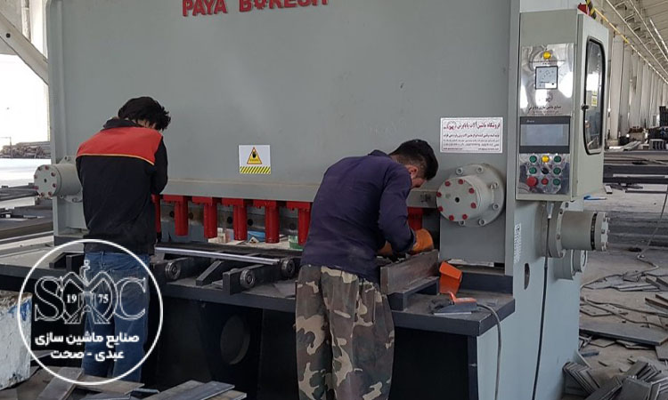 کاربرد دستگاه گیوتین در صنعت